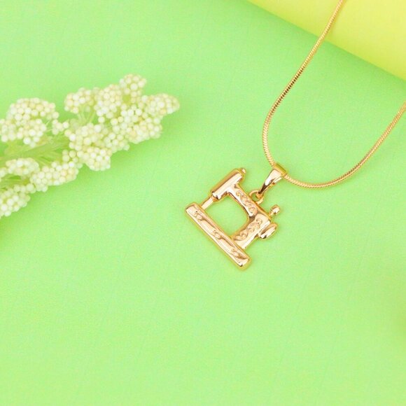 "Vintage Sewing Machine Rose Gold Pendant for Craft Lovers, XPPT1384 - Picture 12 of 13